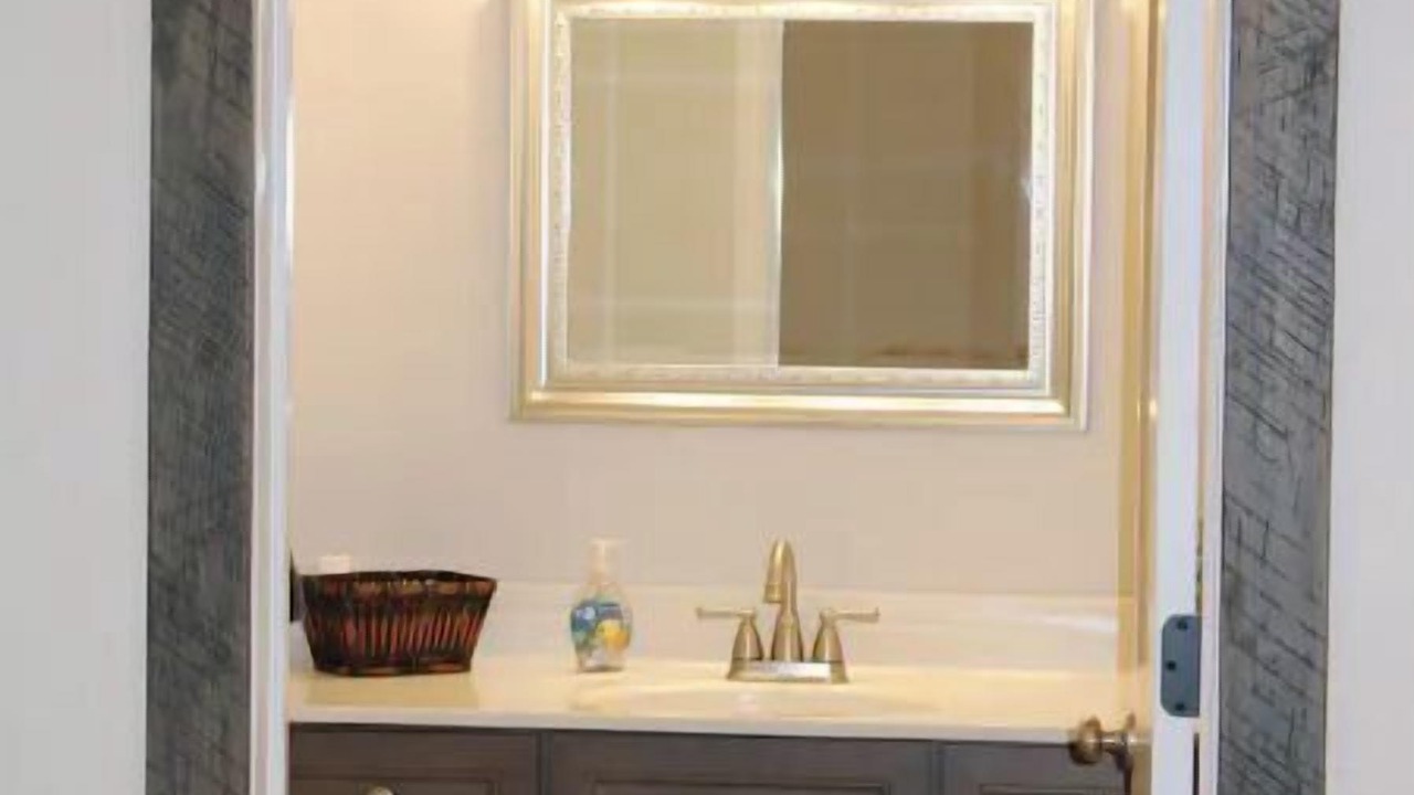 Photo of Bathroom in Sullivan