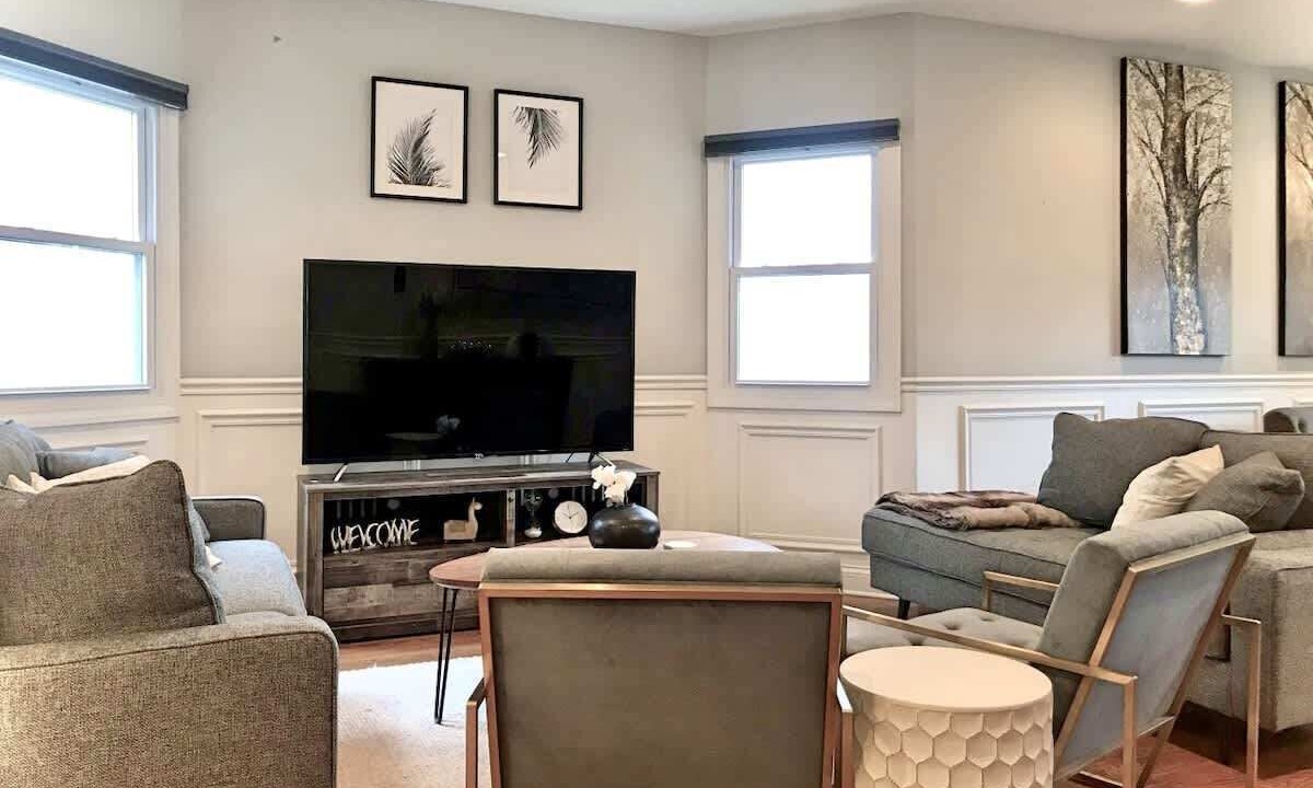 Photo of Livingroom in Forest Park