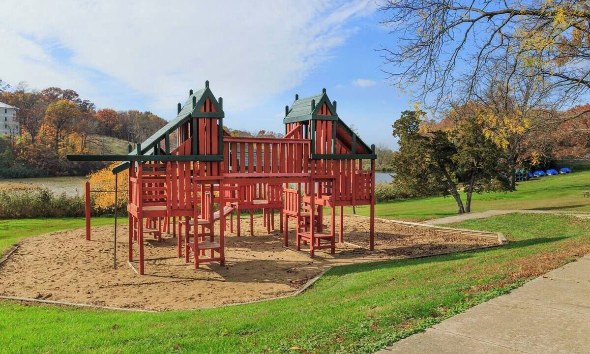 Photo of Others in Sheridan
