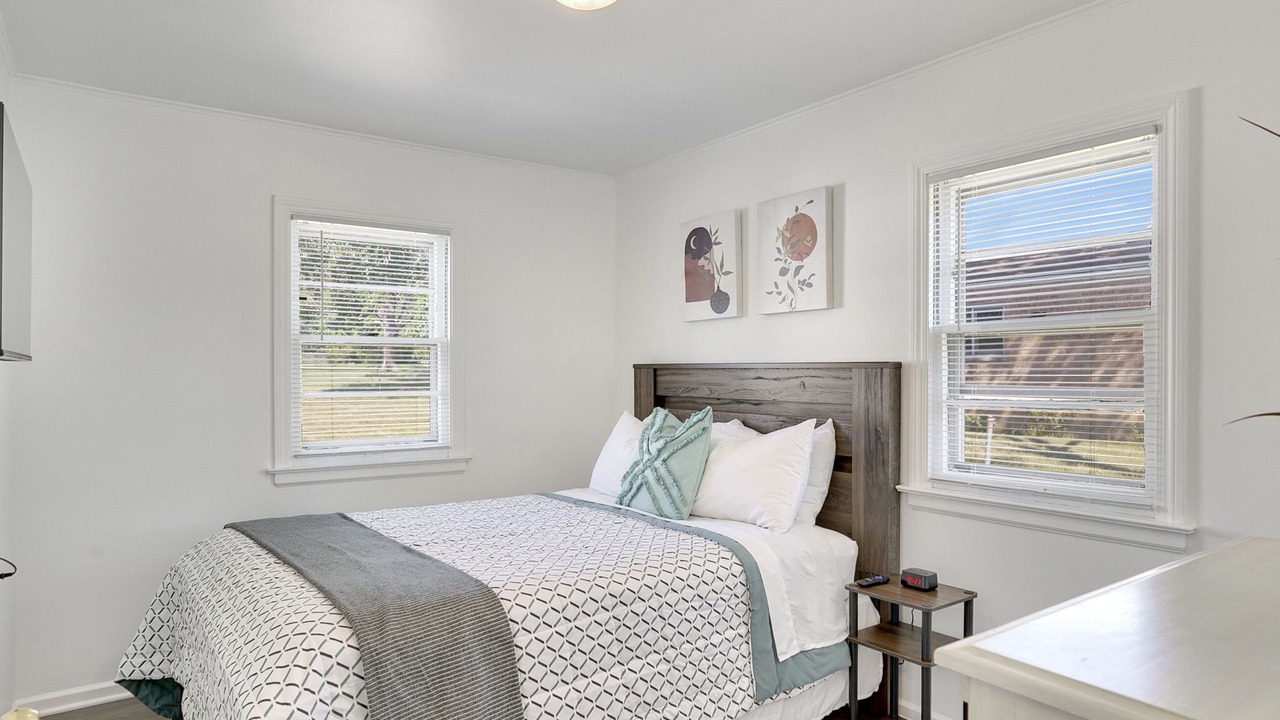 Photo of Bedroom in Lombard