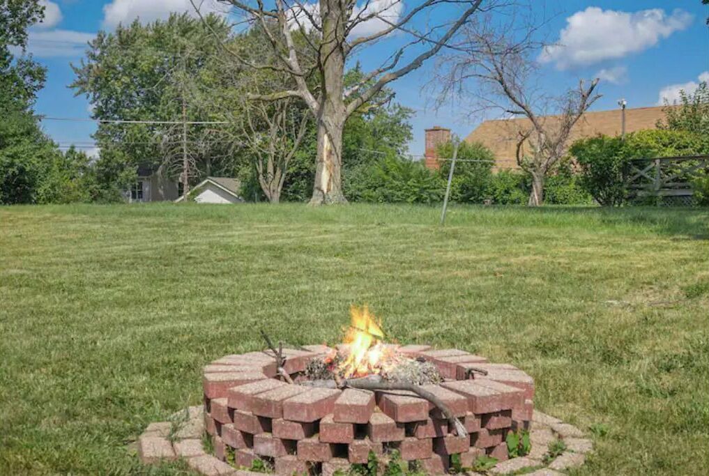 Photo of Outdoor in Lombard