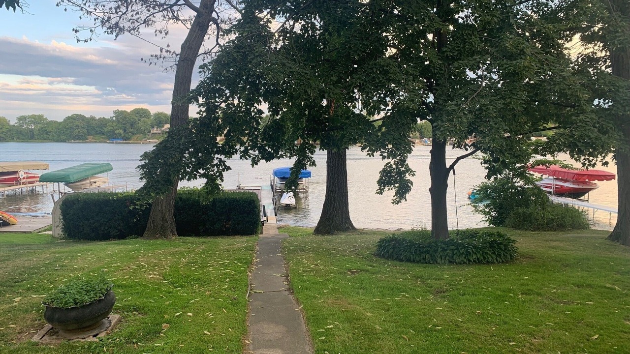 Photo of Outdoor in Channel Lake