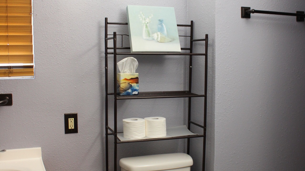 Photo of Bathroom in Alton