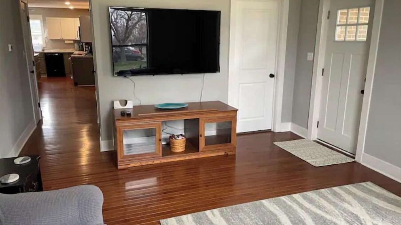 Photo of Livingroom in Mattoon