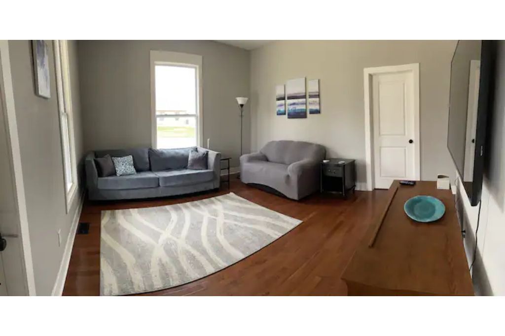 Photo of Livingroom in Mattoon