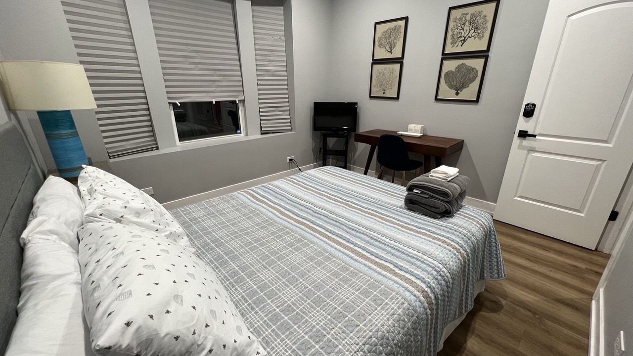 Photo of Bedroom in Greater Grand Crossing
