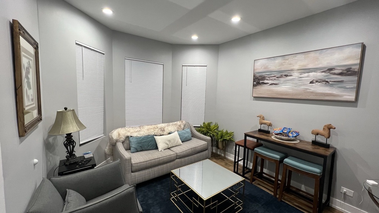 Photo of Livingroom in Greater Grand Crossing