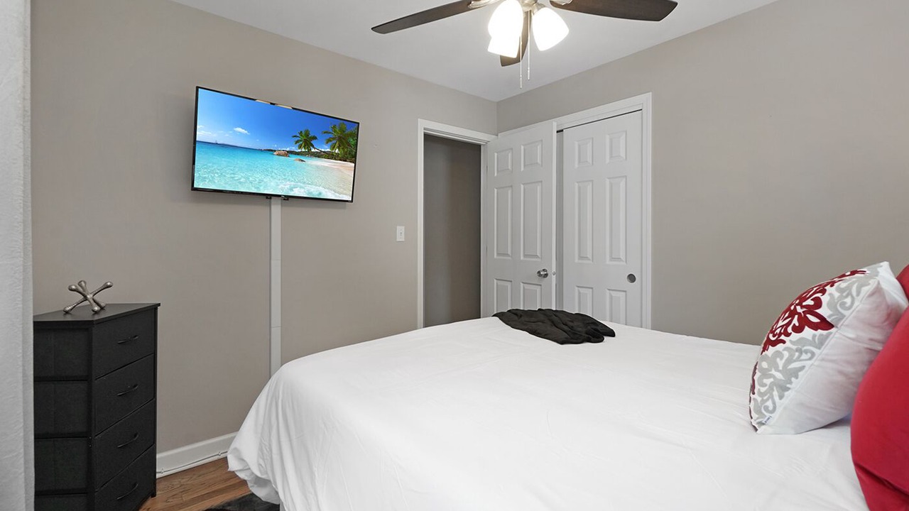 Photo of Bedroom in Arlington Heights