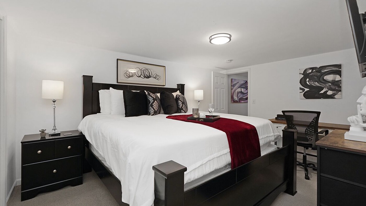 Photo of Bedroom in Arlington Heights