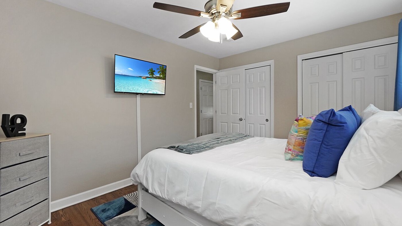 Photo of Bedroom in Arlington Heights
