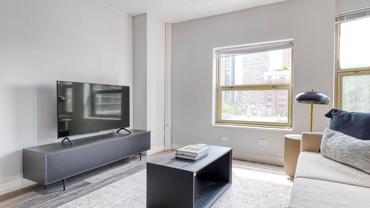 Photo of Livingroom in Rush and Division