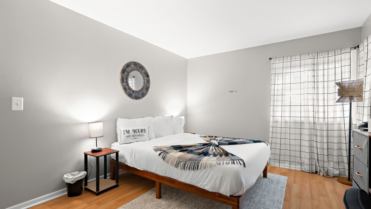 Photo of Bedroom in Oak Park