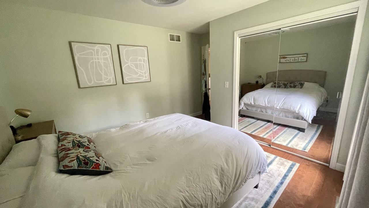 Photo of Bedroom in Marshall