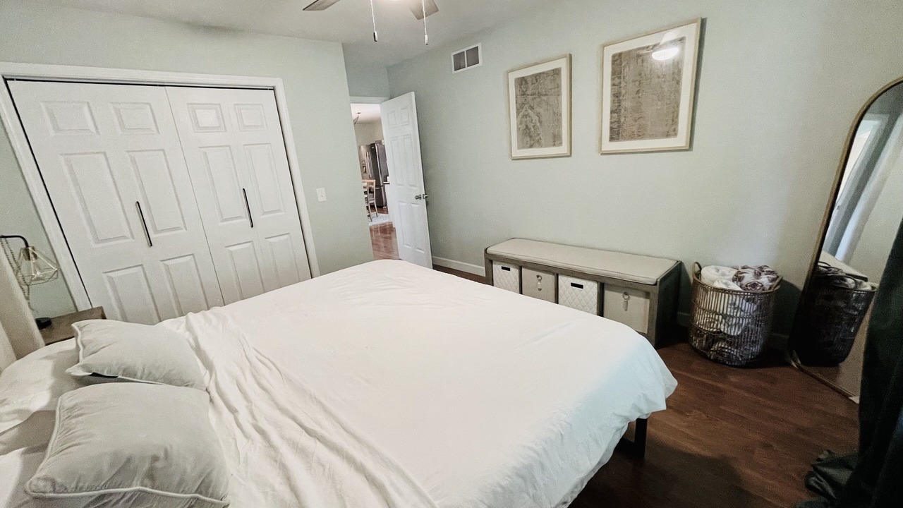 Photo of Bedroom in Marshall