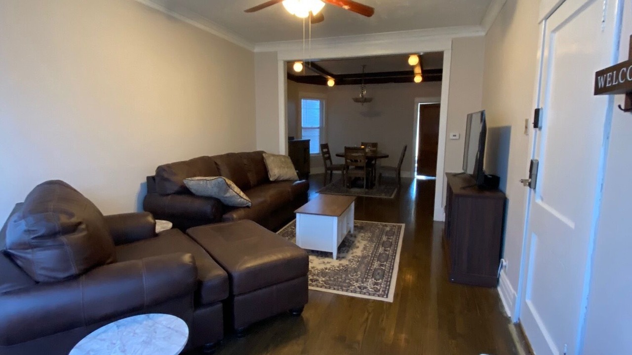 Photo of Livingroom in Belmont Cragin