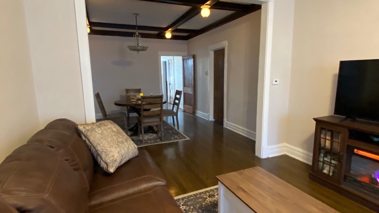 Photo of Livingroom in Belmont Cragin