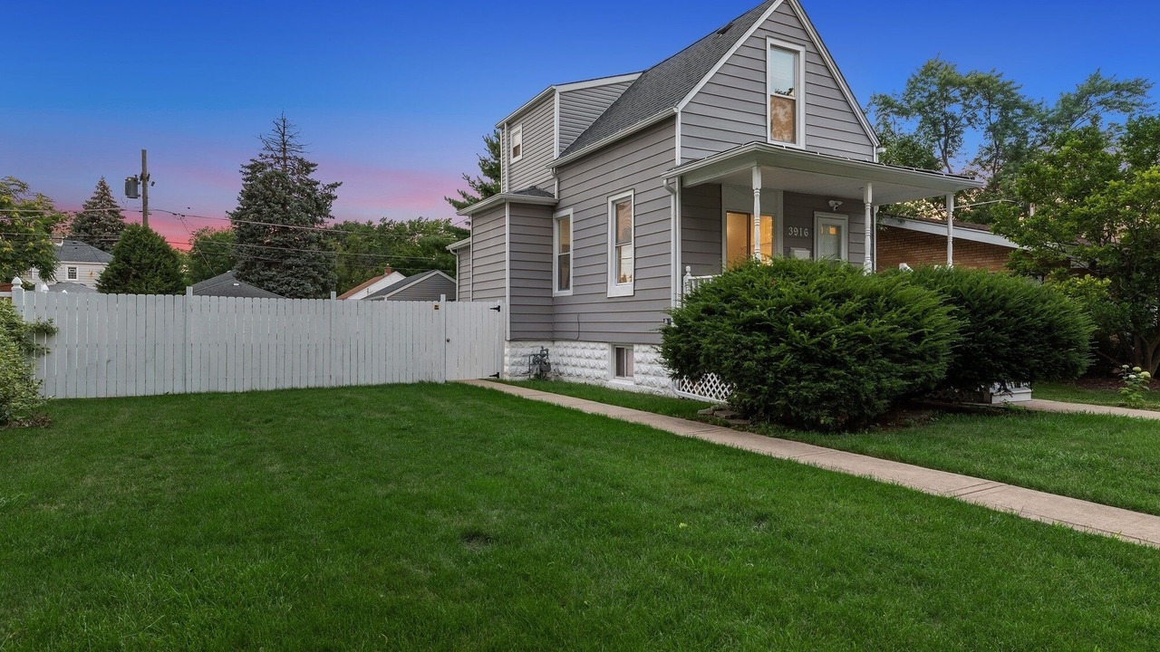 Photo of Outdoor in Brookfield