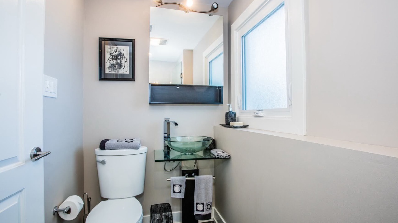 Photo of Bathroom in Elk Grove Village