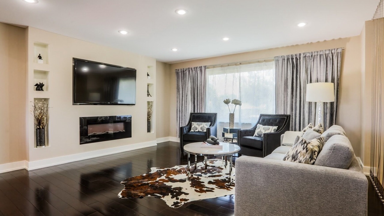 Photo of Livingroom in Elk Grove Village