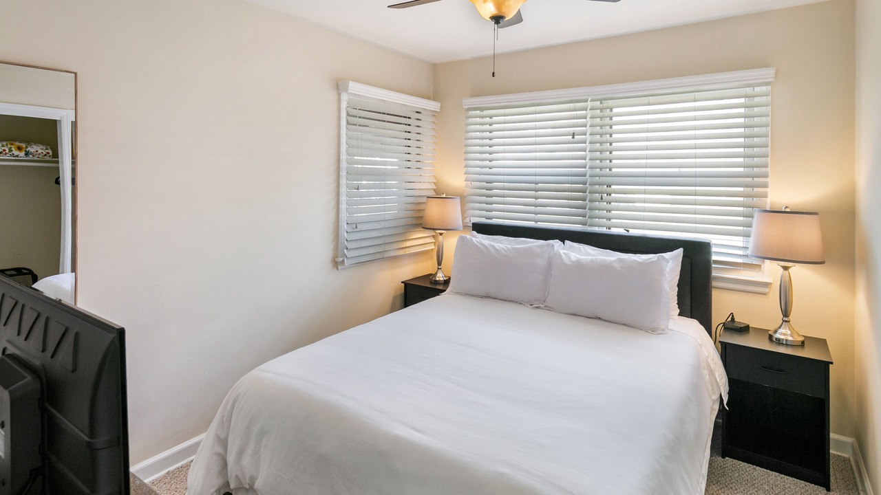 Photo of Bedroom in Libertyville
