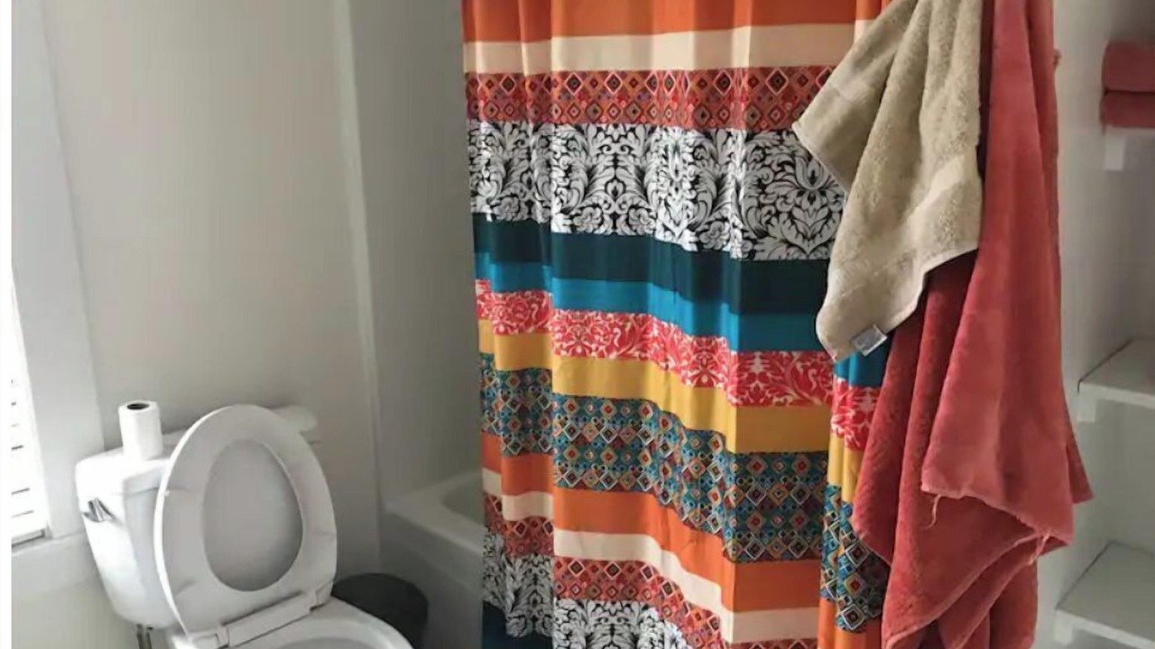 Photo of Bathroom in Des Plaines
