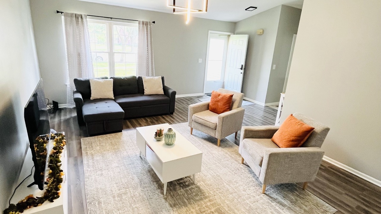 Photo of Livingroom in Mundelein