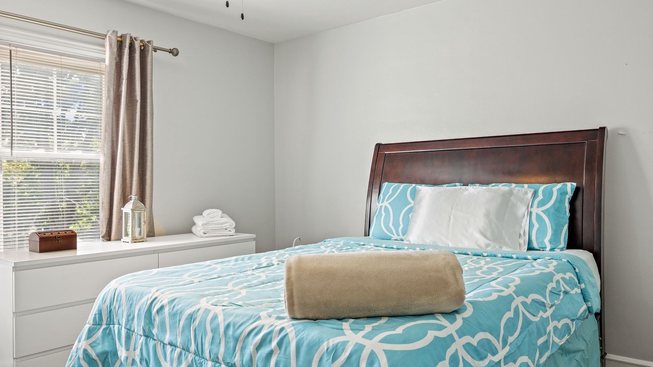 Photo of Bedroom in Belmont Cragin