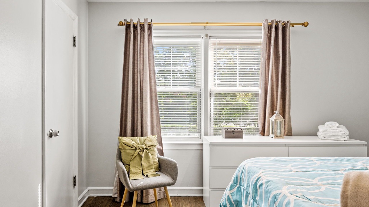 Photo of Bedroom in Belmont Cragin