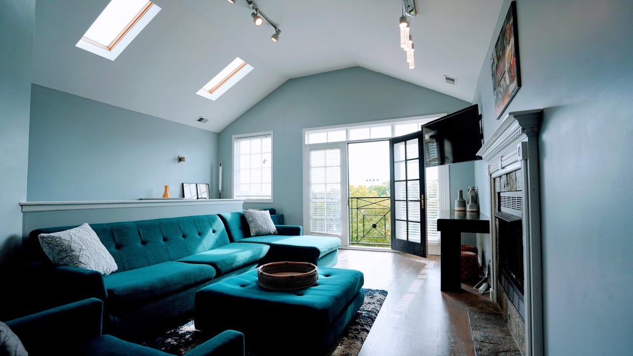 Photo of Livingroom in Near West Side