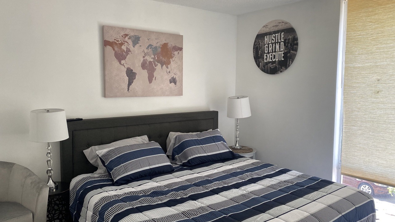 Photo of Bedroom in Rosemont
