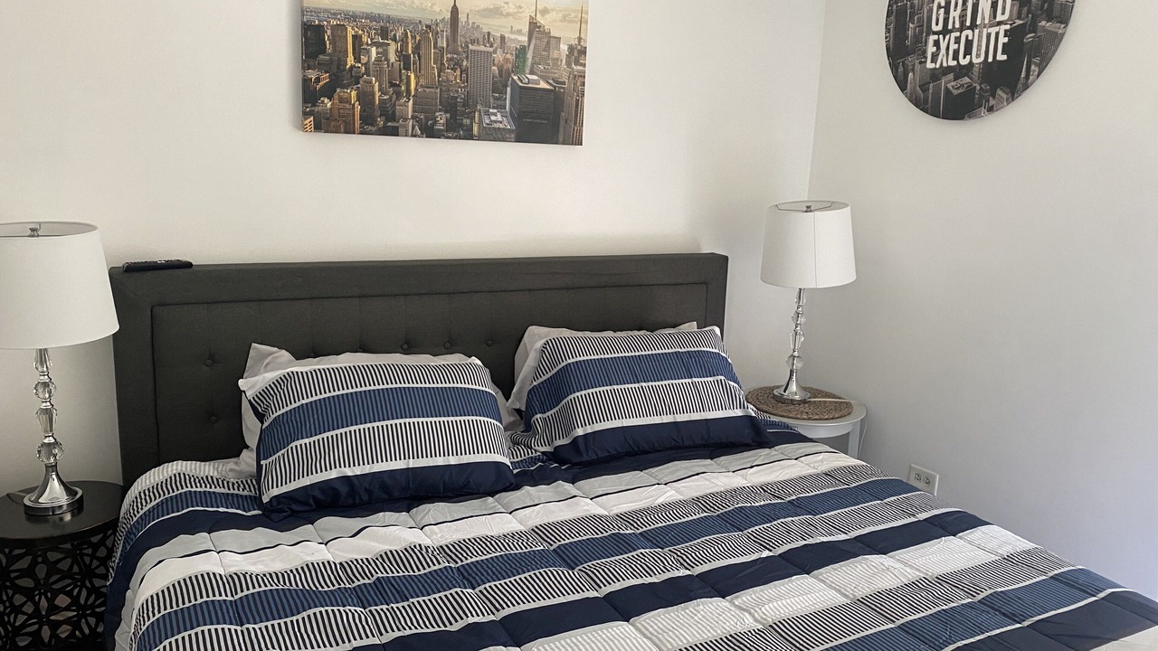 Photo of Bedroom in Rosemont