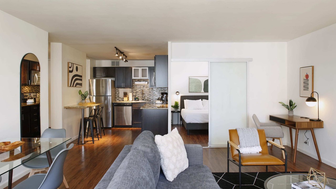 Photo of Bedroom in Streeterville