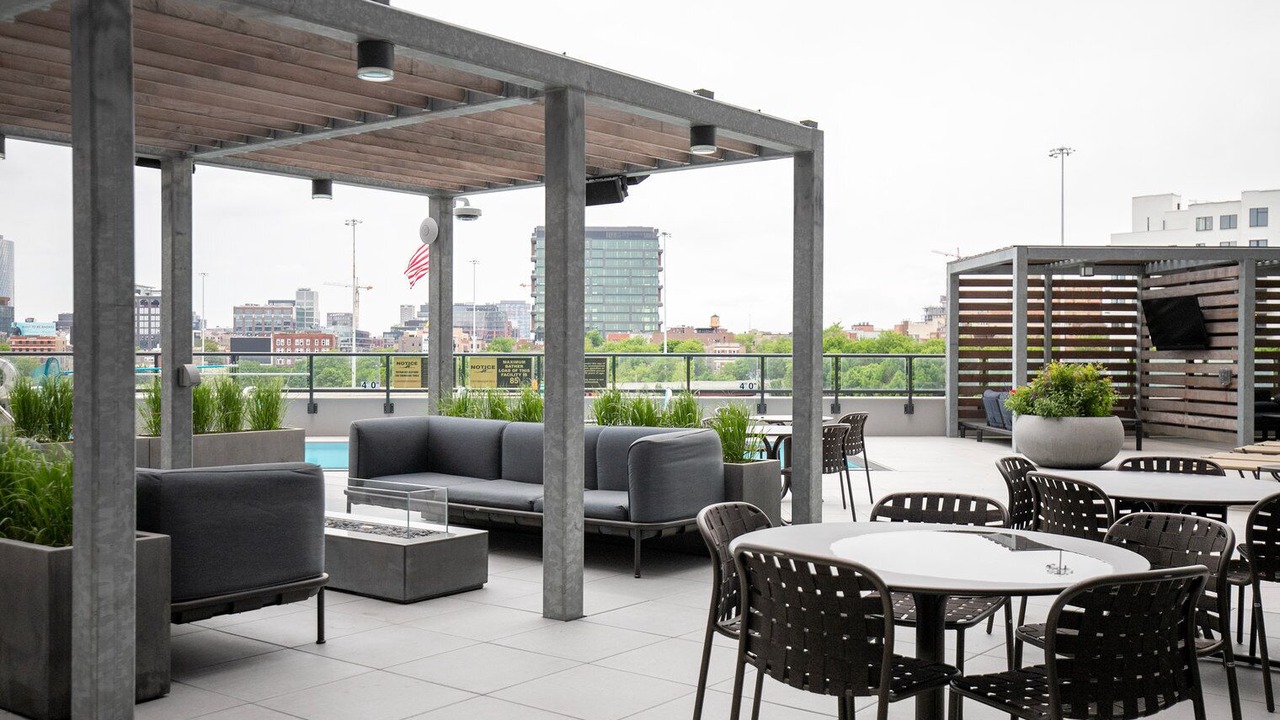 Photo of Outdoor in River West