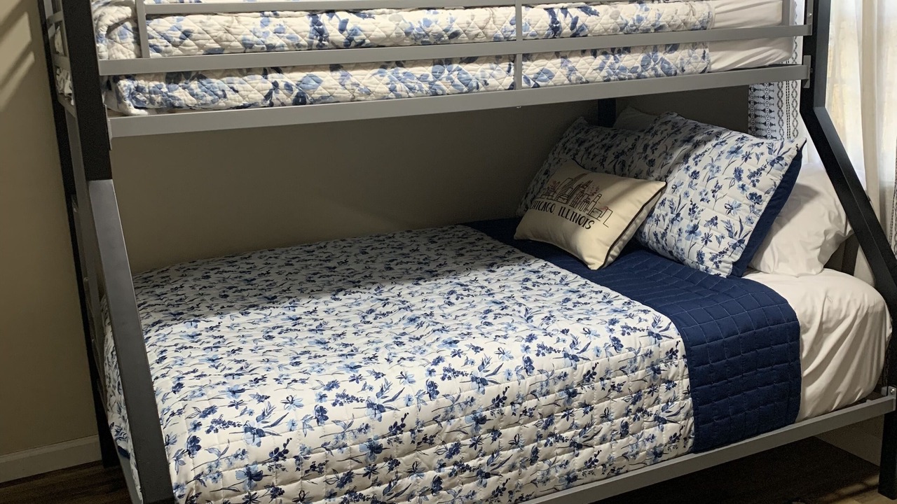 Photo of Bedroom in Litchfield