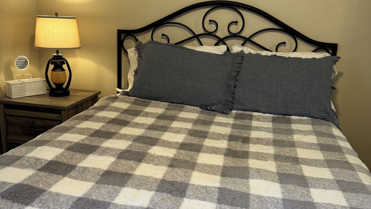 Photo of Bedroom in Litchfield