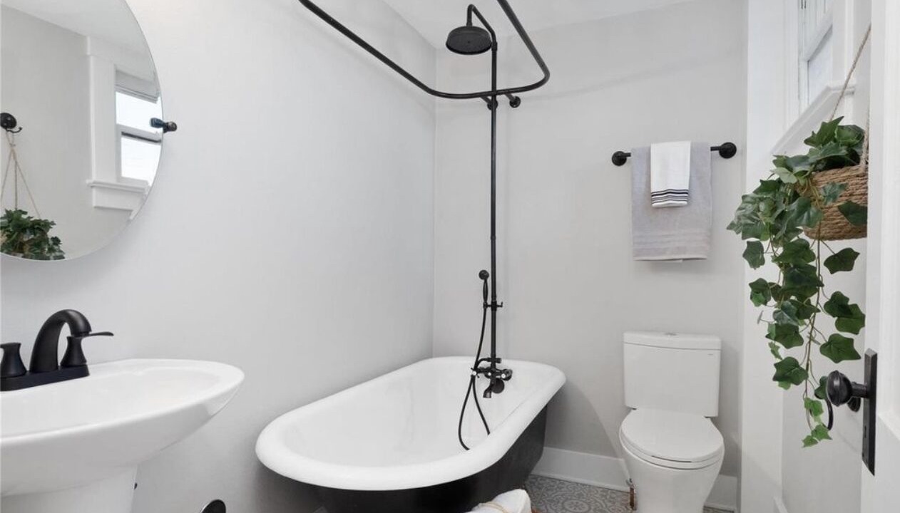 Photo of Bathroom in Belleville