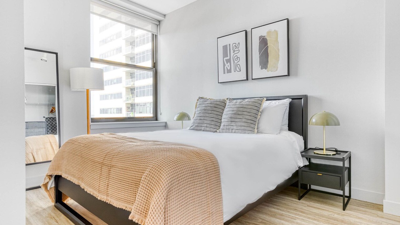 Photo of Bedroom in The Loop