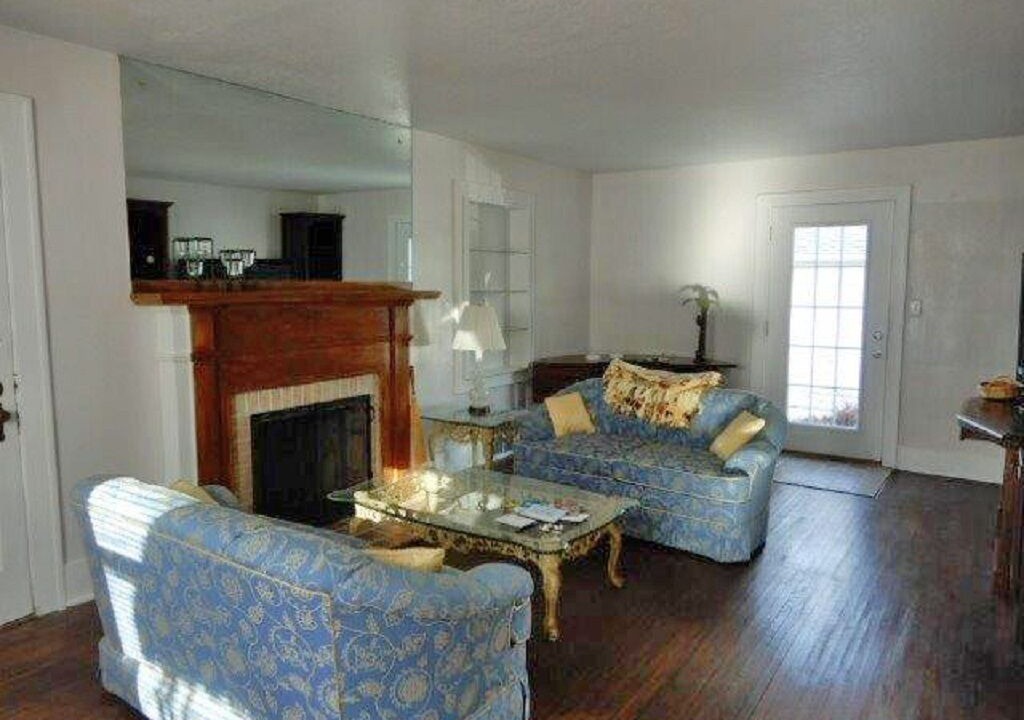 Photo of Livingroom in Decatur