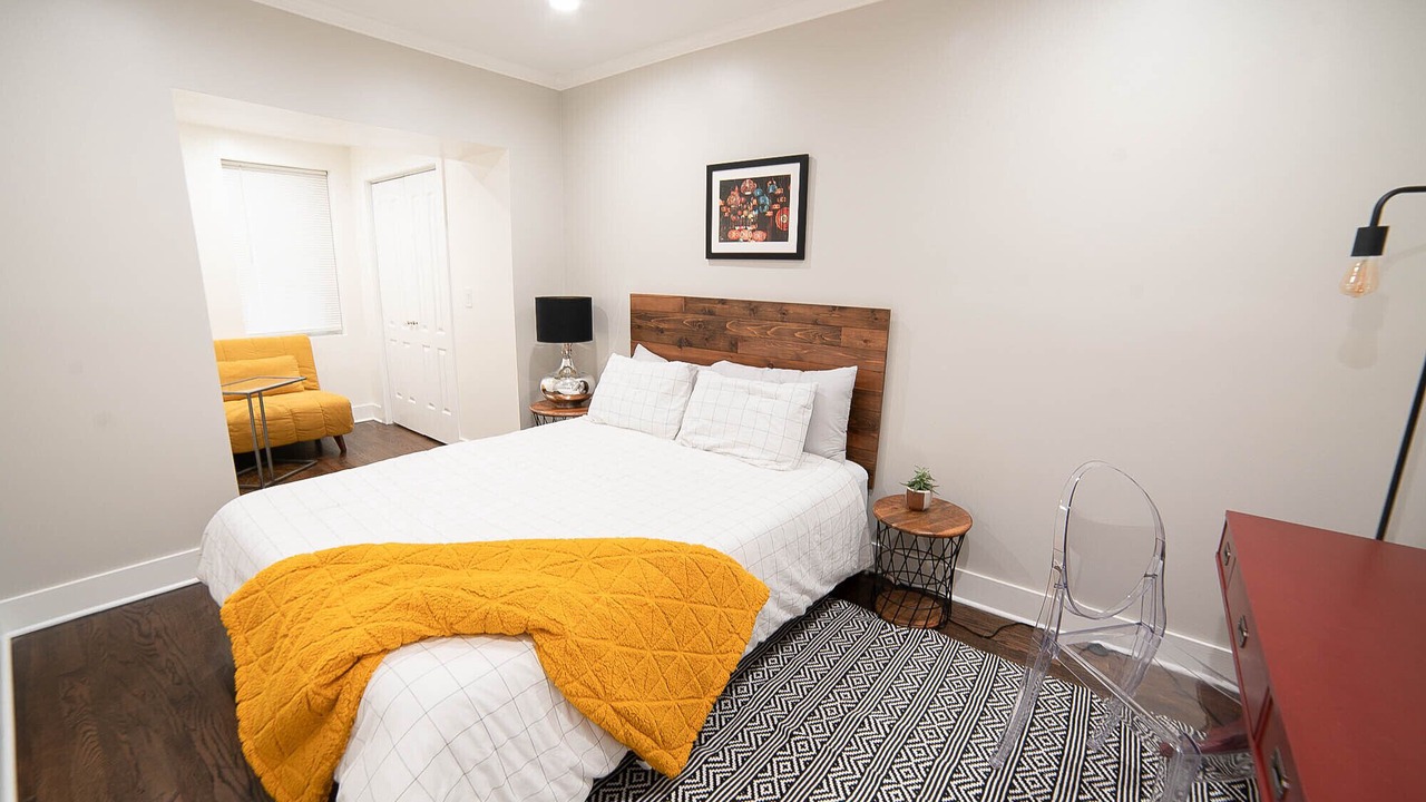 Photo of Bedroom in Bucktown