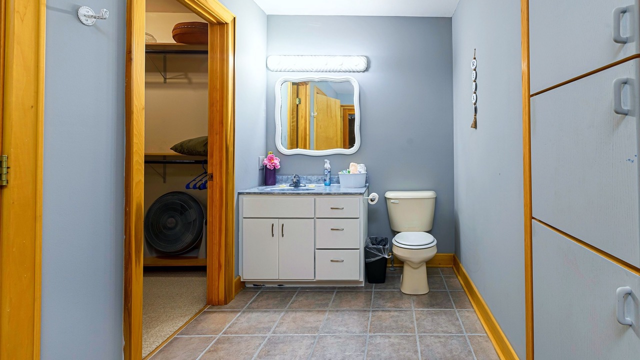 Photo of Bathroom in Murphysboro