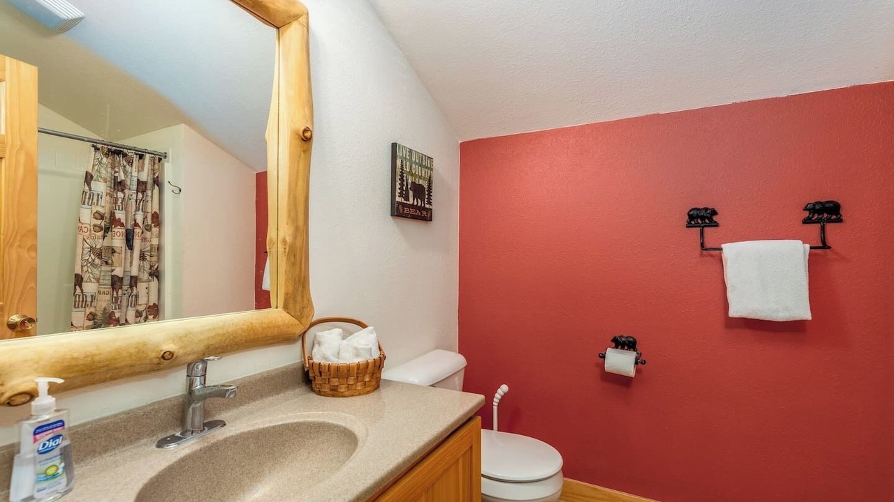 Photo of Bathroom in Oglesby