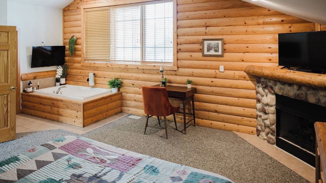 Photo of Bedroom in Oglesby