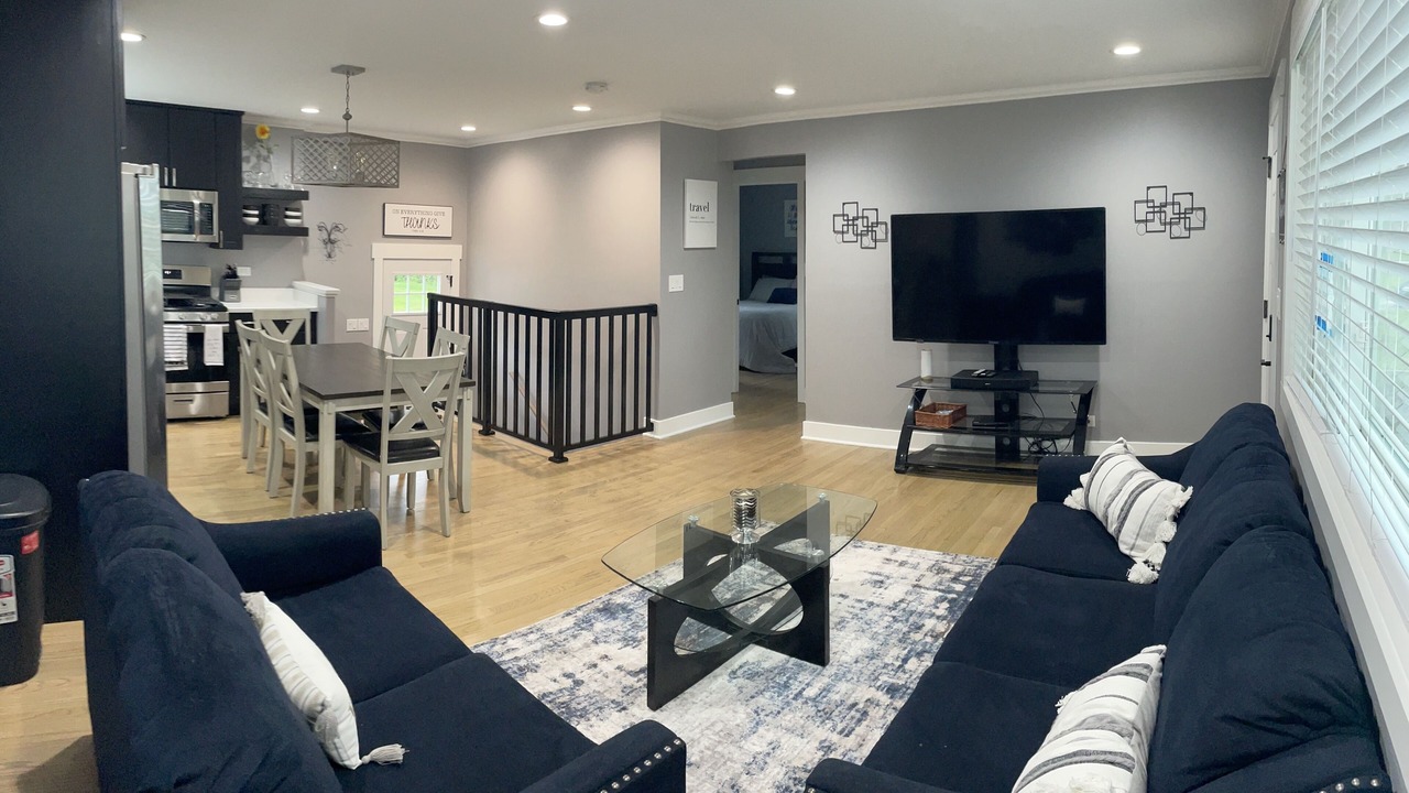 Photo of Livingroom in Des Plaines
