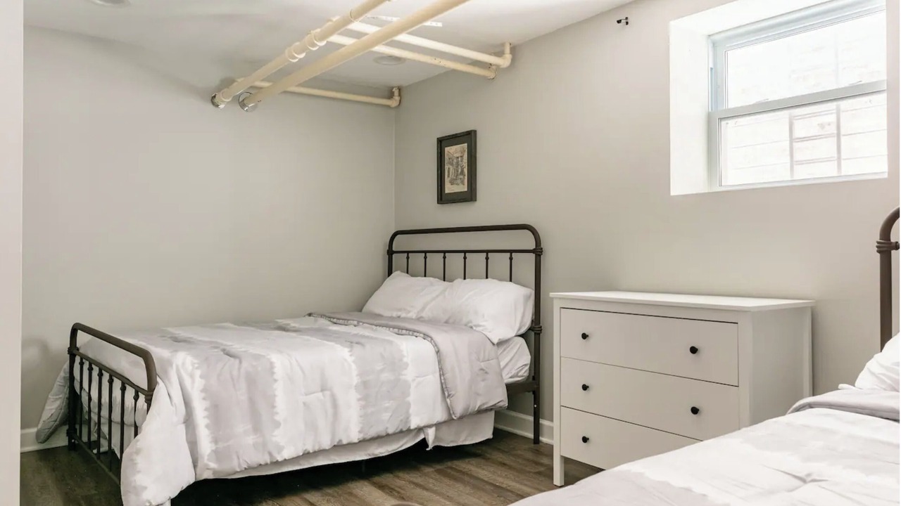 Photo of Bedroom in South Evanston