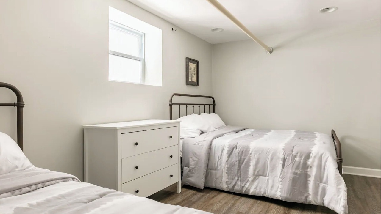 Photo of Bedroom in South Evanston