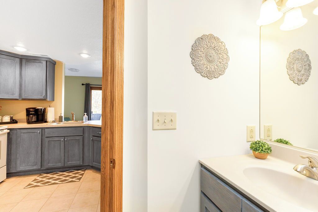 Photo of Bathroom in The Galena Territory