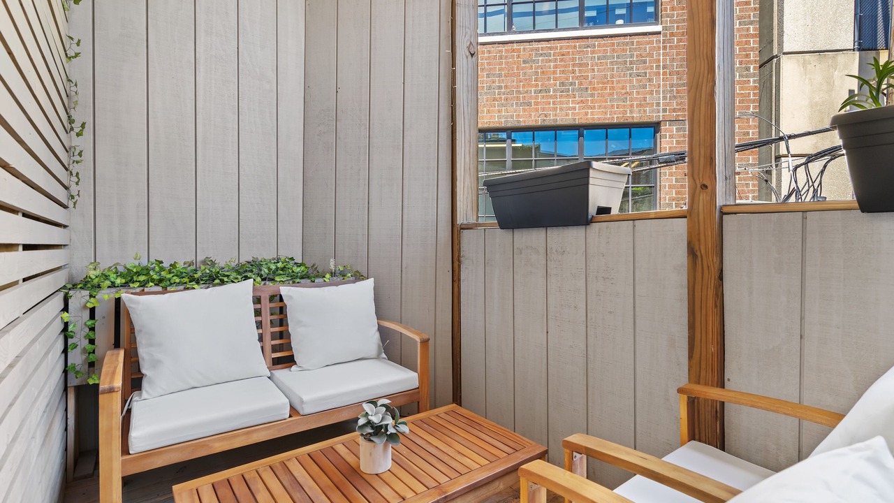 Photo of Patio Balcony in Lincoln Park