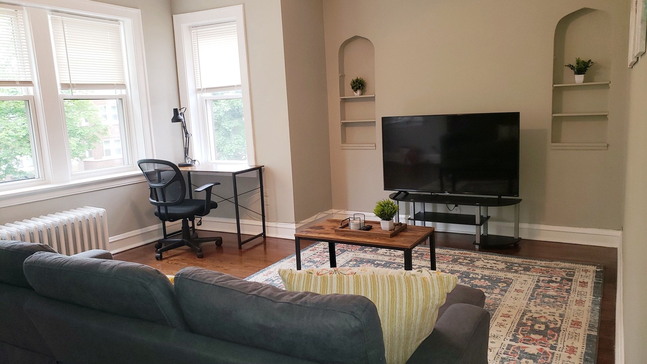 Photo of Livingroom in Oak Park