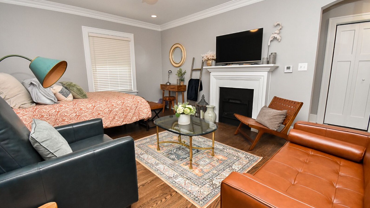Photo of Bedroom in Peoria Heights