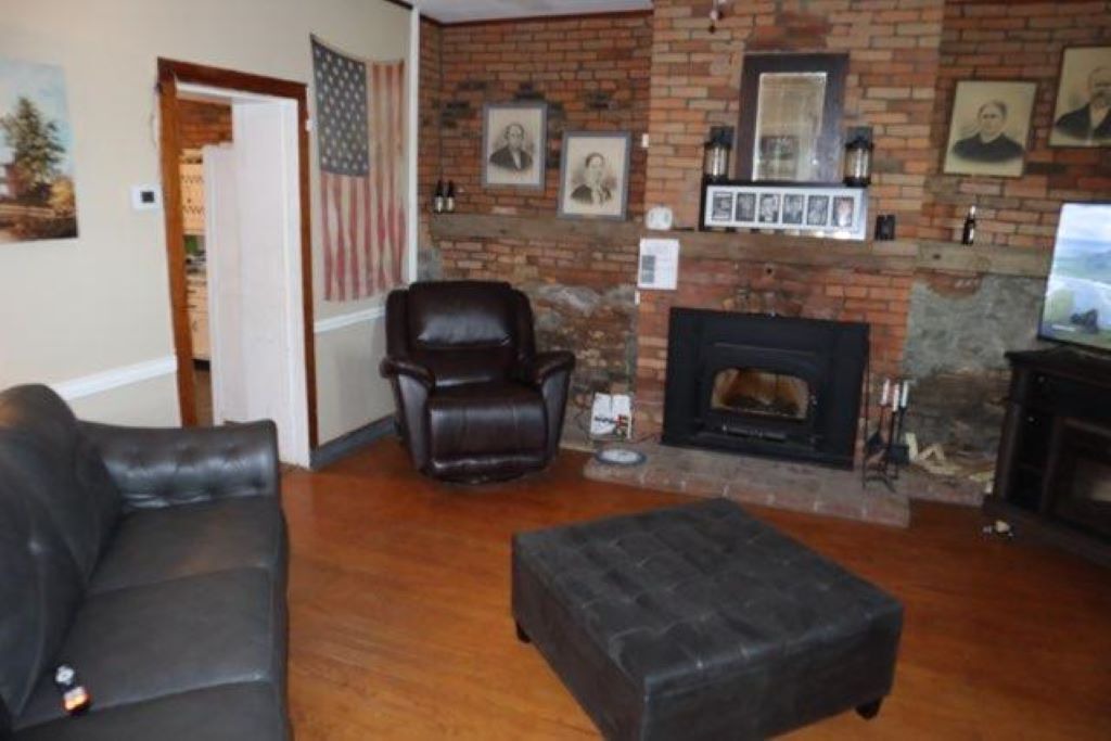 Photo of Livingroom in Akin